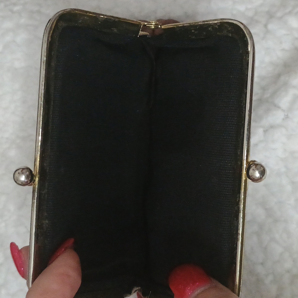 Buxton Brown Real Leather Coin Purse - Picture 6 of 6